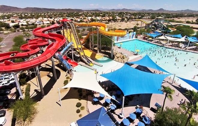 Wet N' Wild (now Six Flags Hurricane Harbor)